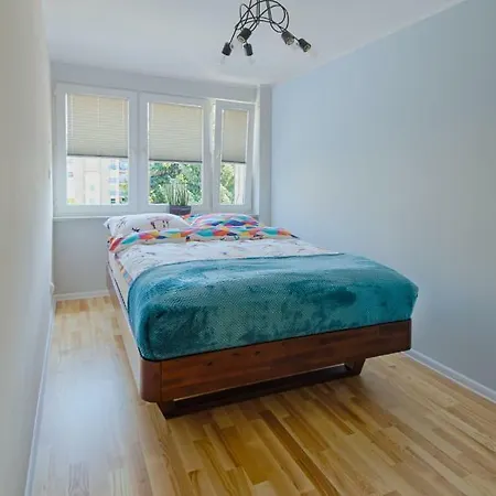 Locum - Old Town - Car Park فروتسواف